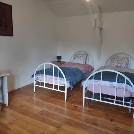 Maison 4 Personnes Hébergement de vacances *