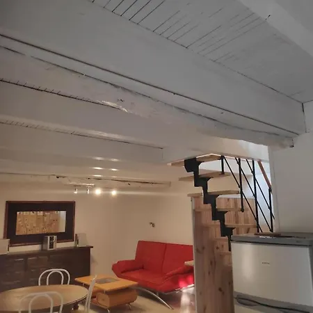 Maison 4 Personnes Hébergement de vacances Caillac